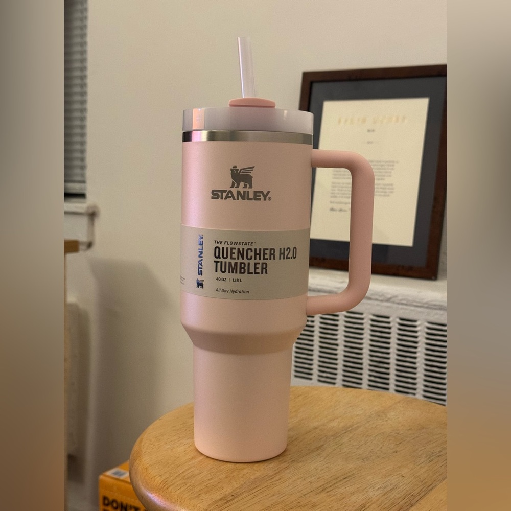 Stanley 40oz Quencher - Clean Slate in Bloom